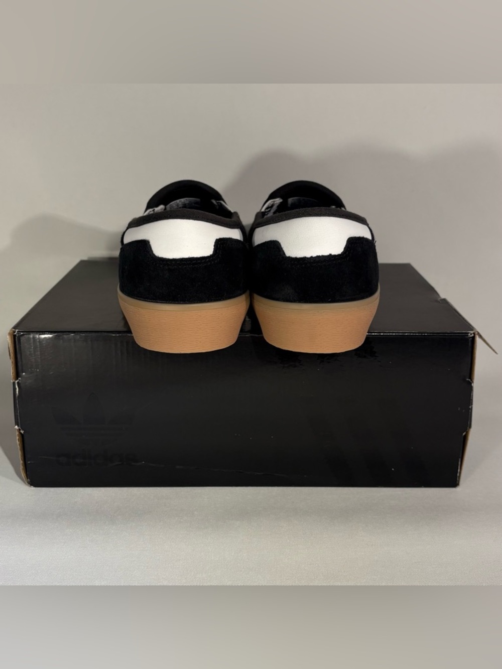 NEW ADIDAS SHMOOFOIL BLACK SUEDE WHITE GUM SLIP-ON SHOES MEN'S SIZE 5.5 DMG BOX - Picture 6 of 12